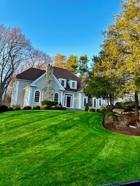 Best Lawn Mowing Services in South Shore MA