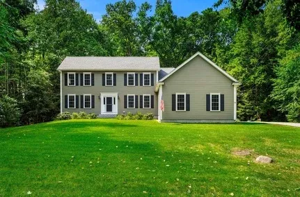 14 Village Rd