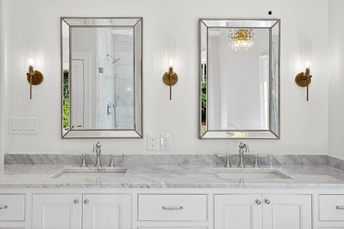 work photo from budgetkitchencabinetscapecod.com