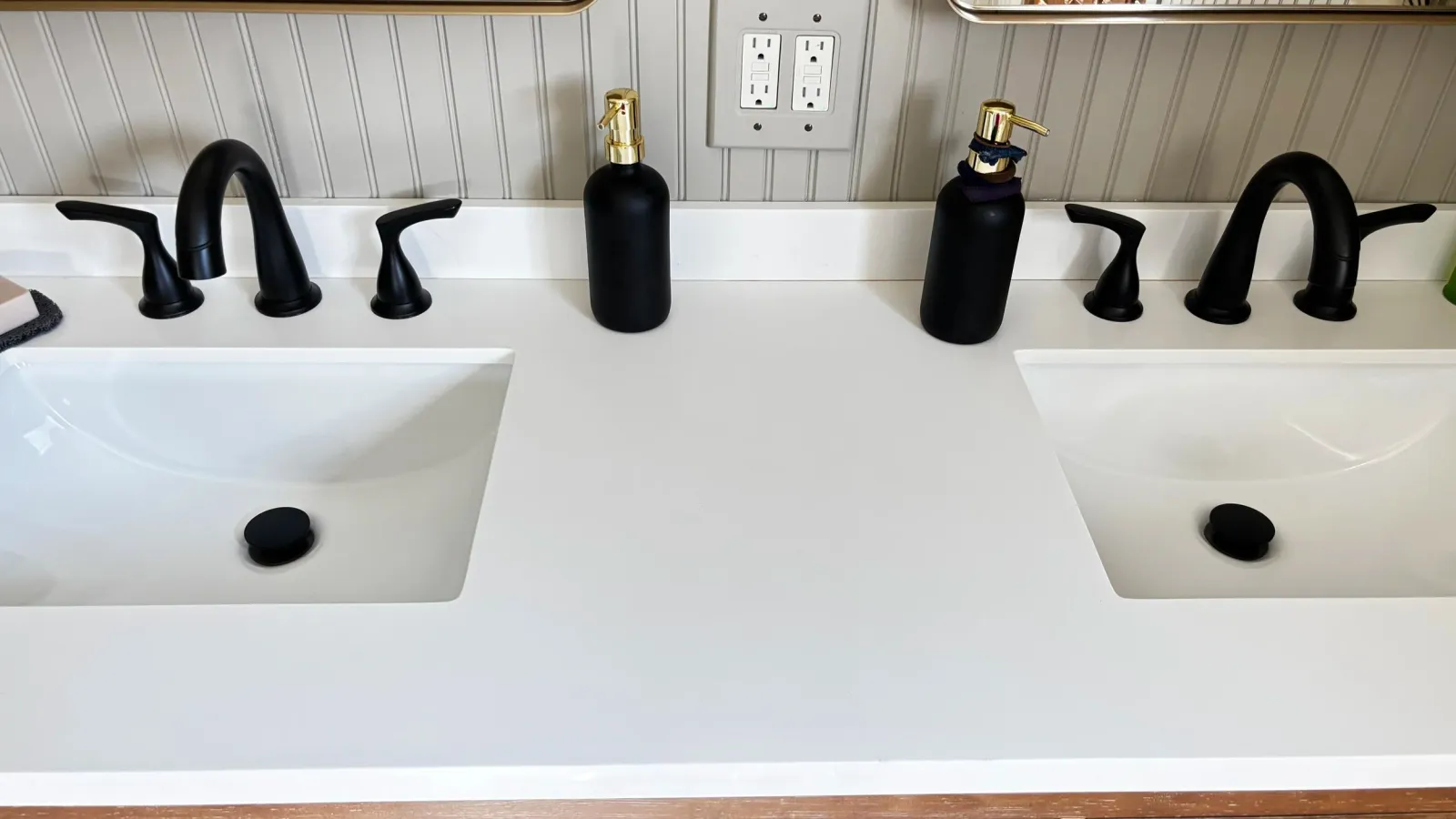 perfect-cleaning-spotless-hisandhers0sink.jpg