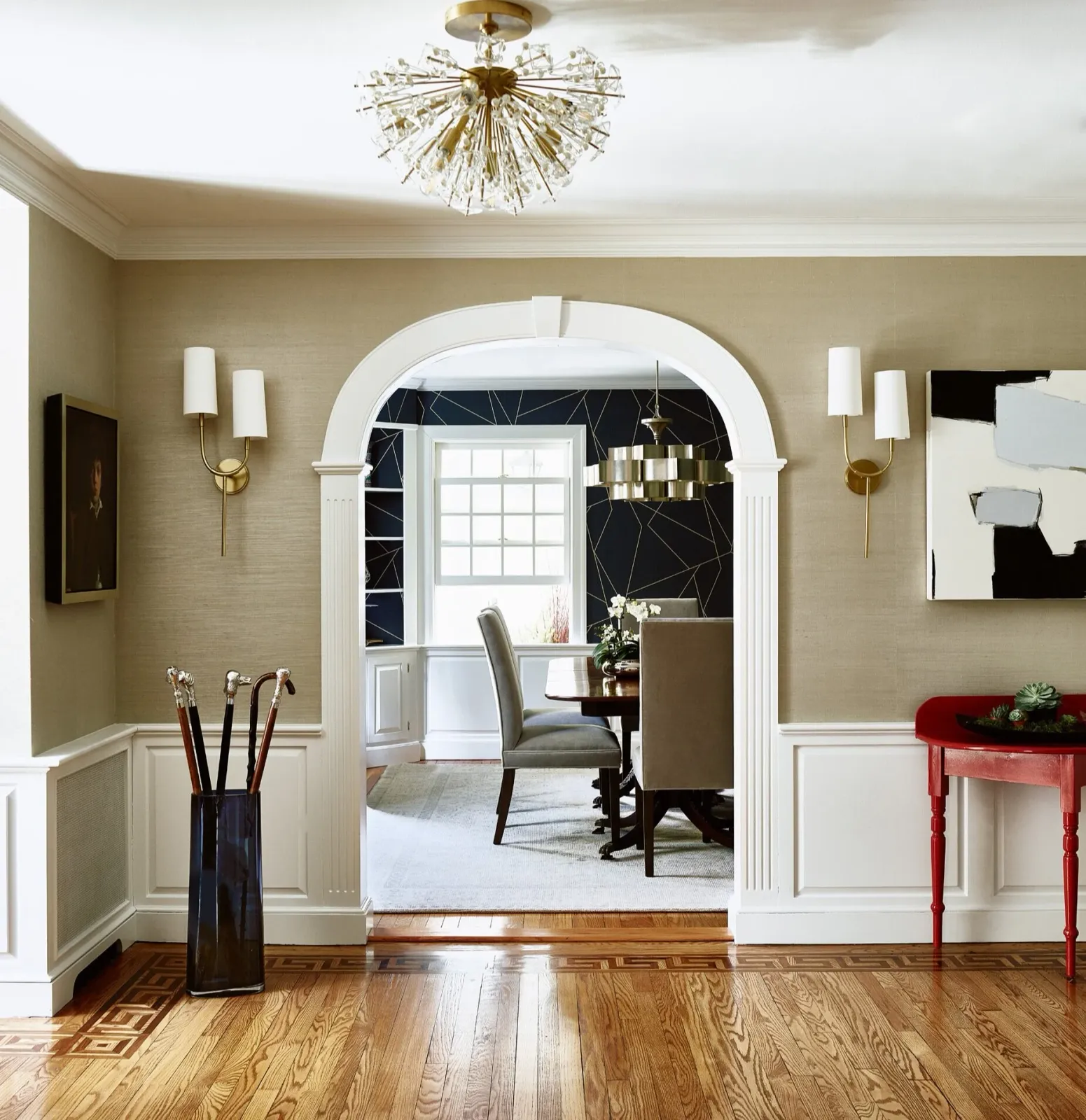 Bloomsbury_DoubletWeston_EntryDining_SMALL.jpg