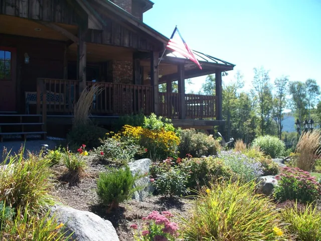 work photo from fullservicelandscaping.net