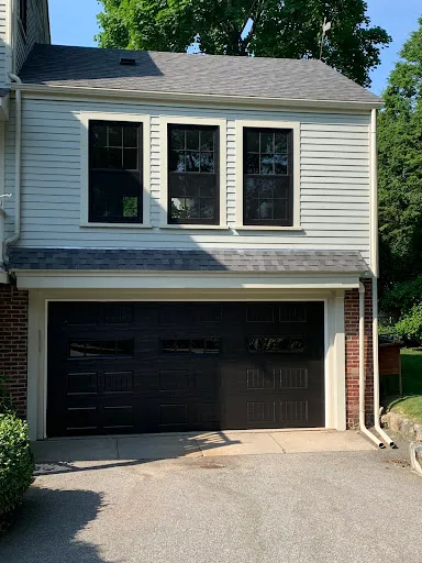 Lynoka Garage Door Services work photo