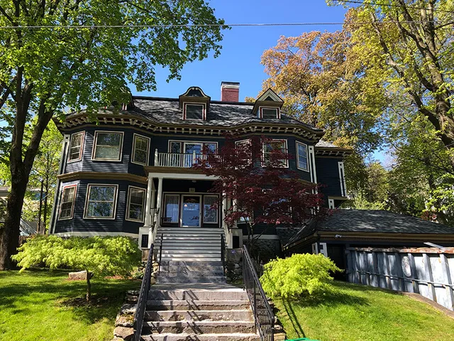 Premiere Roofing & Remodeling LLC