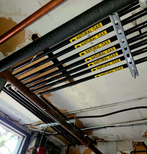 Gas piping installation