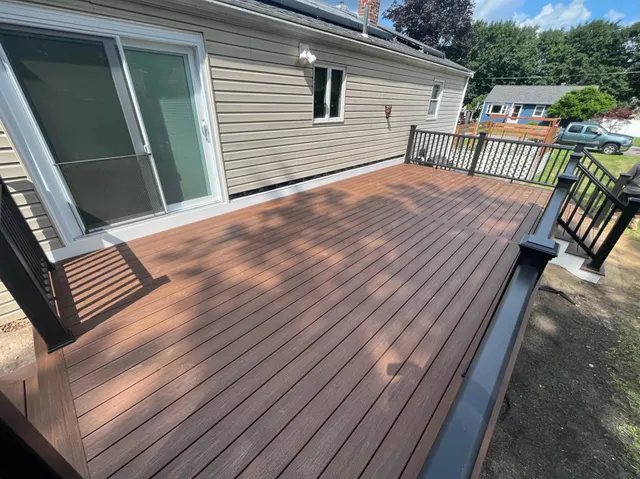 Bevilacqua Deck Builders work photo