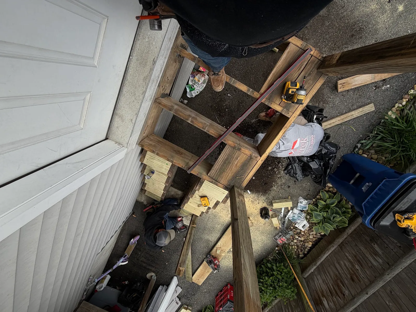 Derek construction inc