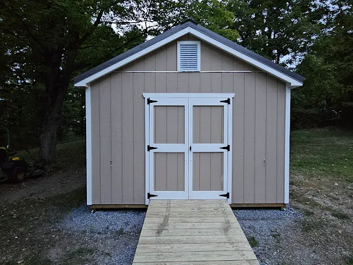 Backyard Builders work photo