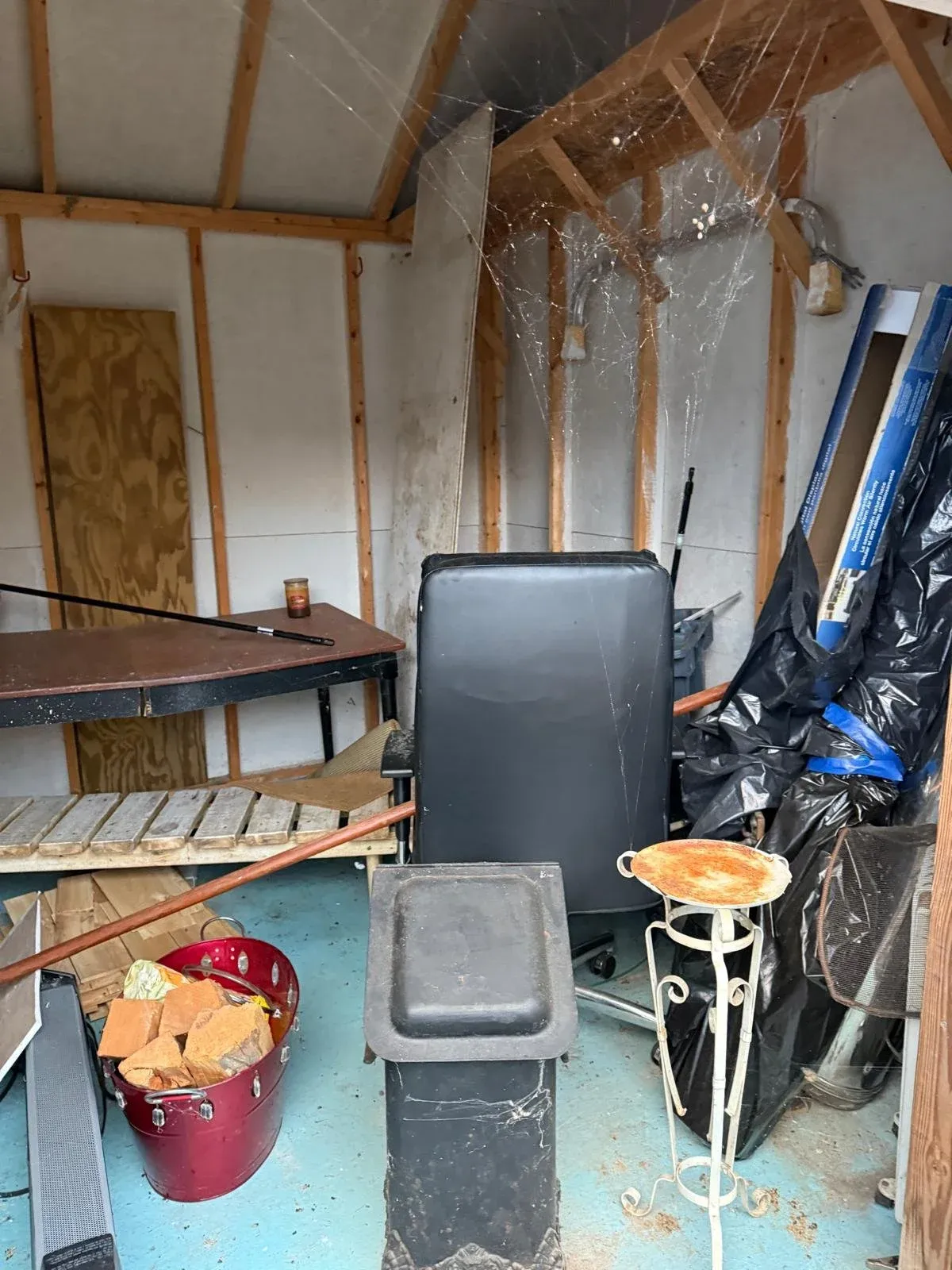 shed cleanout demolition marthas vineyard