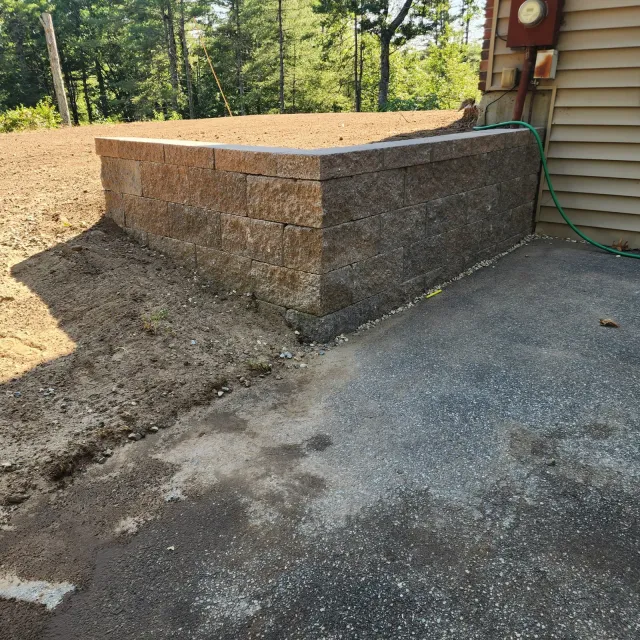 work photo from diamondlandscapingtreeservices.com