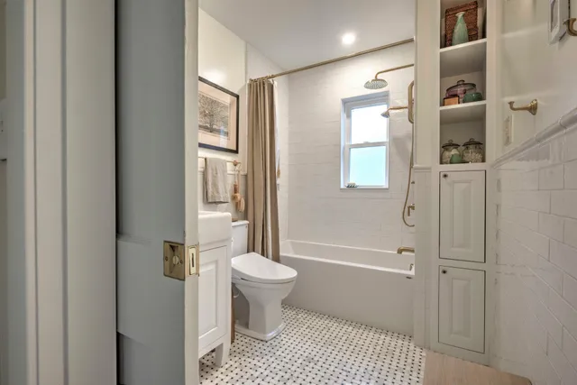 Bright & Timeless Bathroom - Northfield, MA