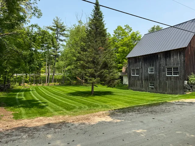 Fowler's Fine Grass LLC - hydroseeding work photo