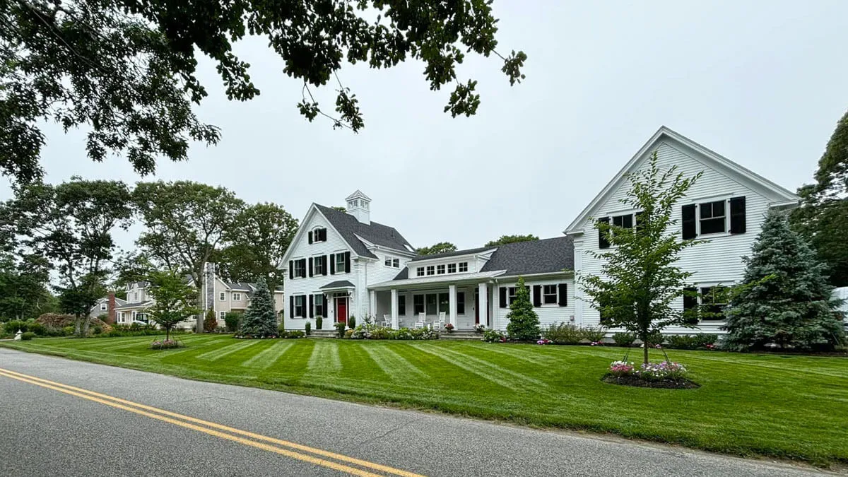 work photo from coleslawncareandlandscaping.com