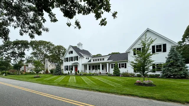 work photo from coleslawncareandlandscaping.com