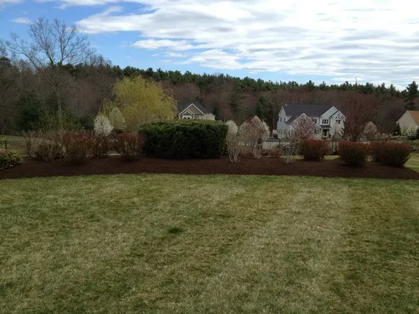work photo from limaslandscape.com