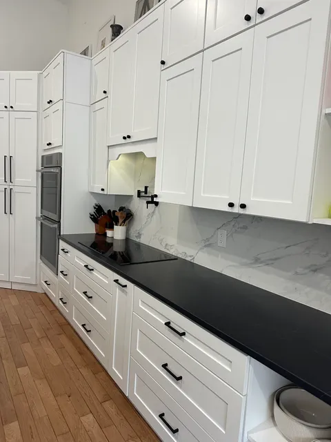 work photo from renewkitchenandbathnh.com