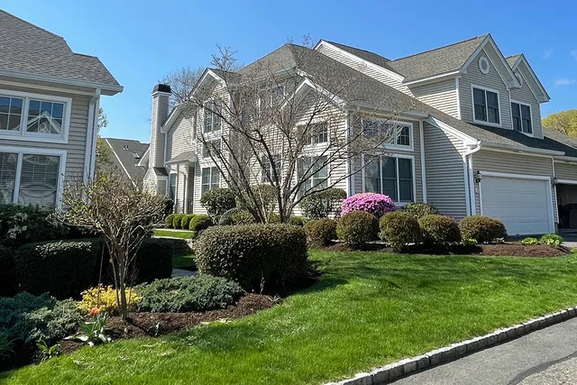 work photo from pearsonlawncarect.com
