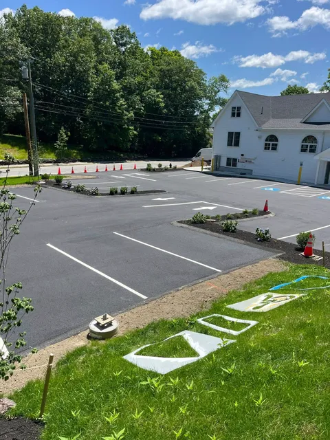 work photo from catessealcoatingandstriping.com