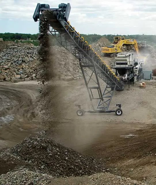 Baystate Blasting rock crushing equipment on site