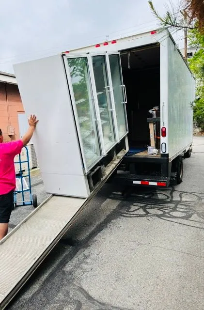 Cardi's Moving And Storage Services researched project photo