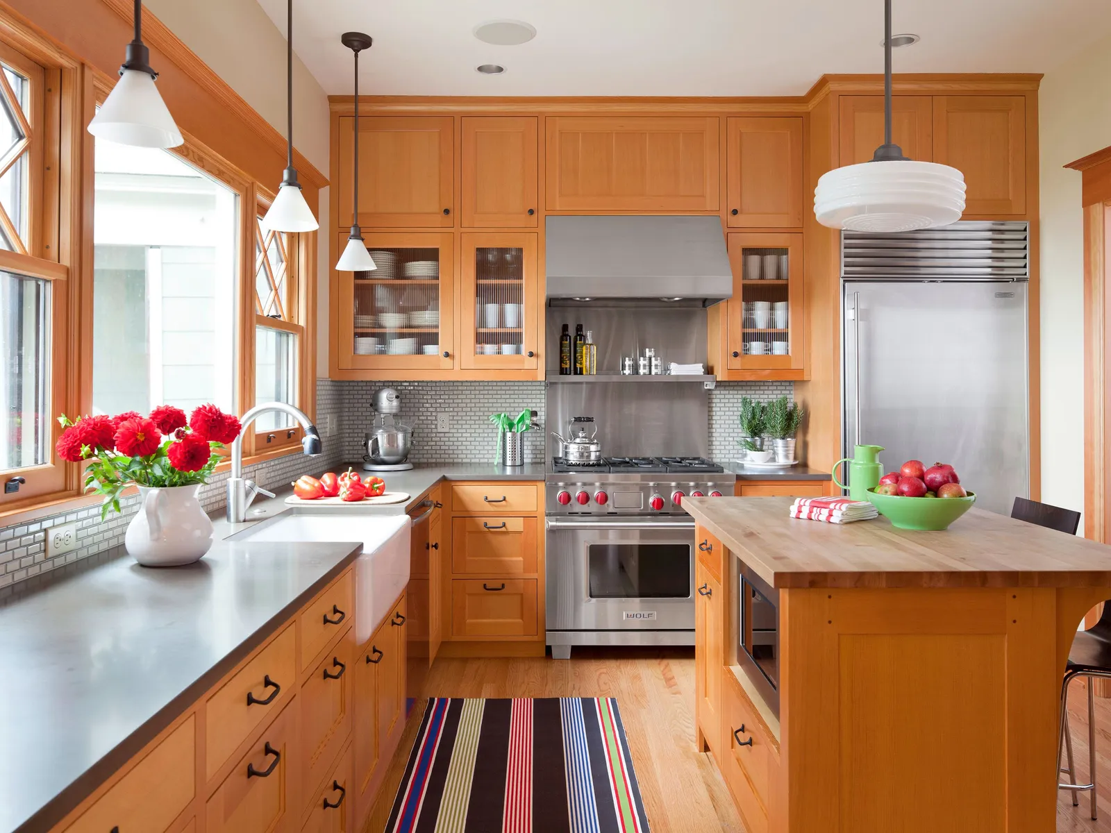 Ultimate Guide to Kitchen Cabinets: Types, Materials, and Trends for 2025