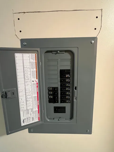 Tine Electric work photo