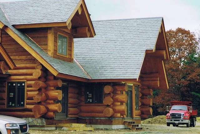 Roberts Roofing & Siding researched project photo