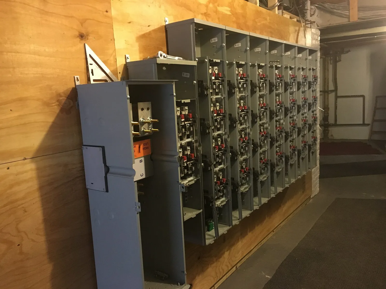 work photo from rezzelectric.com