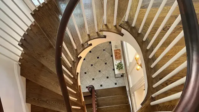 Beacon Hill Painting and Wood Restoration