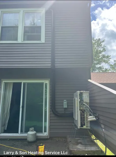 work photo from larryandsonheatingvt.com