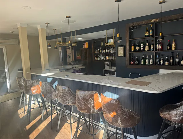 Restaurant Bar Finished