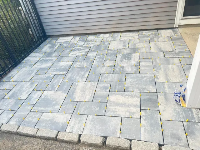 work photo from eightlaneslandscaping.com