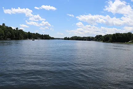 work photo from lakesideoutdoor.com