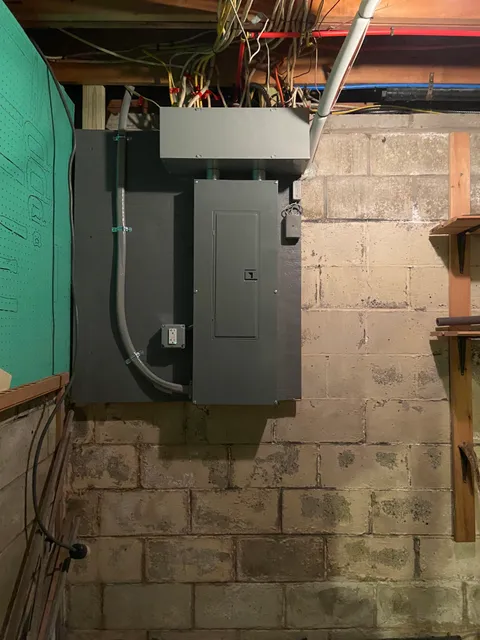 Donohue Electric work photo