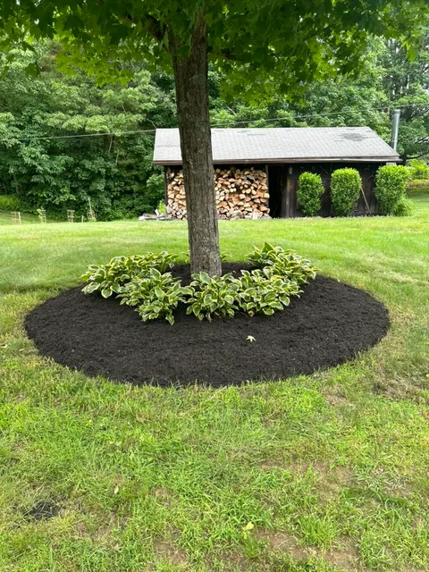 work photo from harperslandscapingandmowing.com
