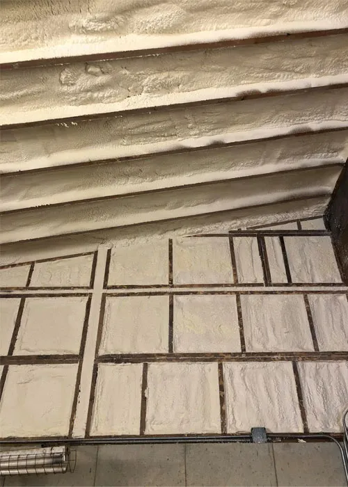 Spray foam insulation image