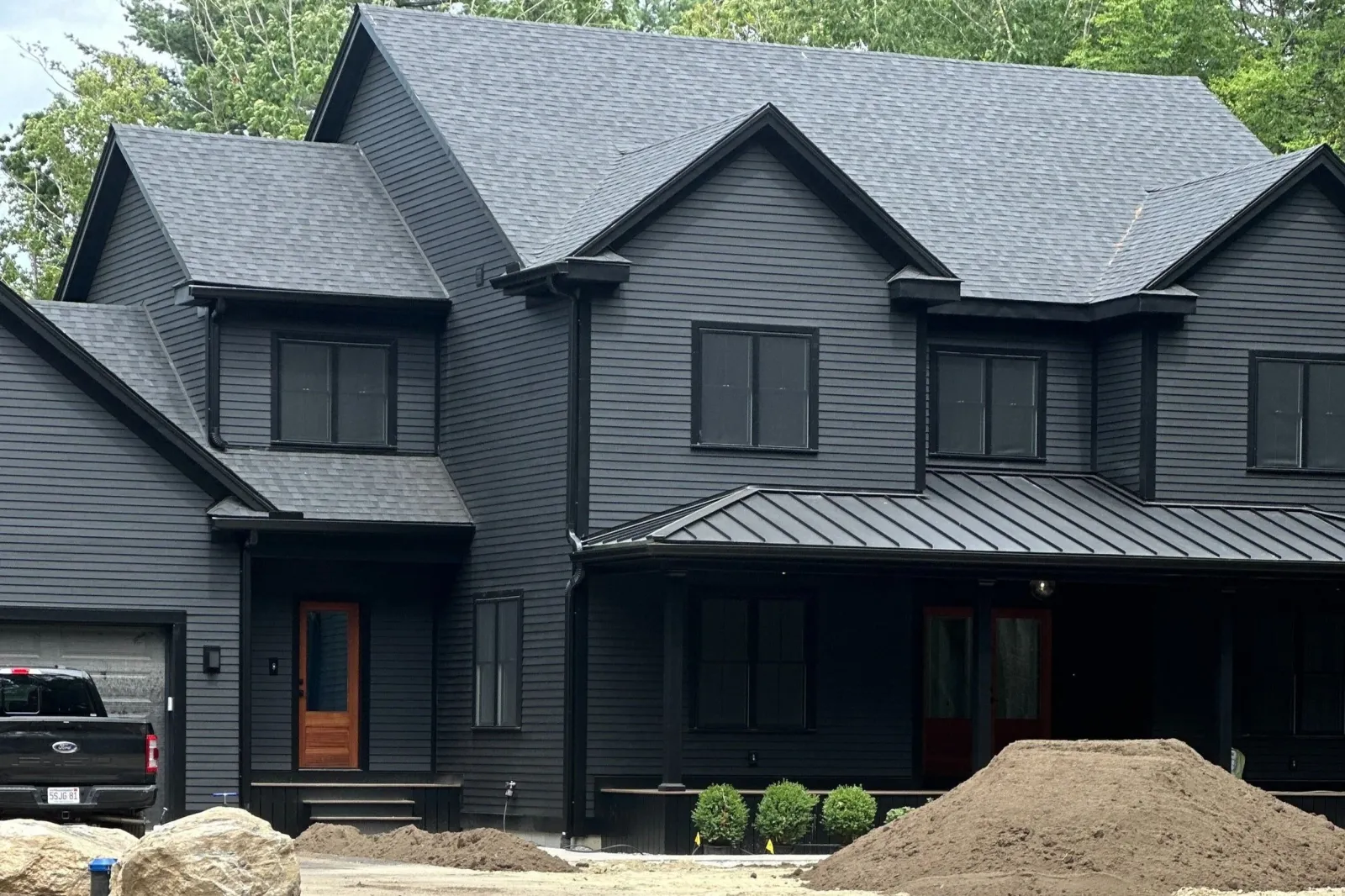 work photo from jeansonbuilders.com