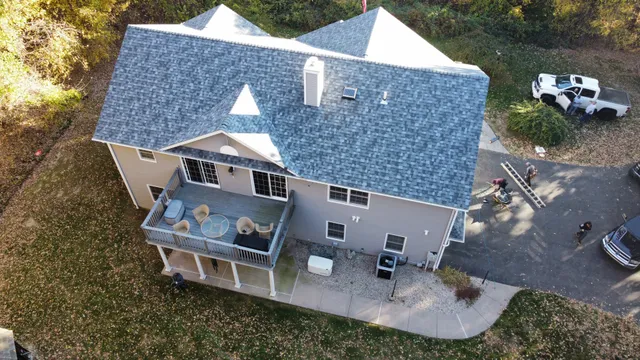 DG Roof Pros work photo