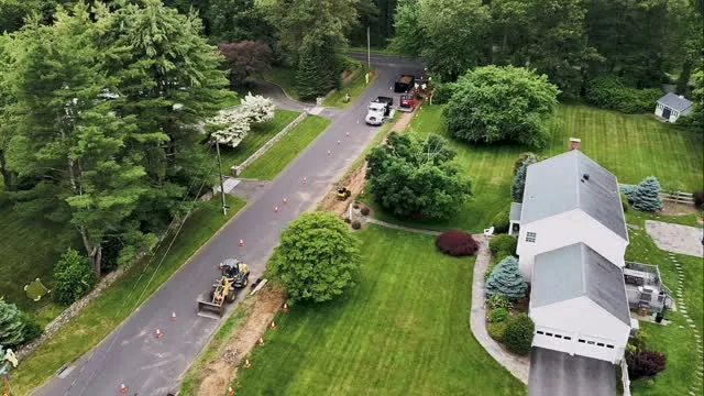 New Canaan • Putnam Rd Sidewalk Project 🚧

This summer we completed 4,000 linear feet of brand-new sidewalks on Putnam Road — including all new driveway aprons, ADA-compliant ramps, and full landscaping restoration to the tree belt. 

Our crew pushed through the extreme heat and delivered incredible workmanship every single day. Big thank-you to the Town of New Canaan and all the neighbors for being so easy to work with throughout the project.

Proud of this one.  #RestoreUtility #SidewalkProject #NewCanaanCT #Infrastructure #ConcreteCrew