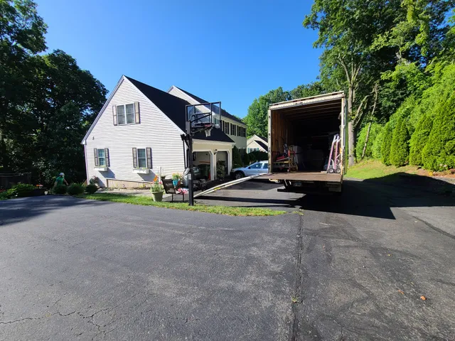 Little John's Moving & Storage work photo