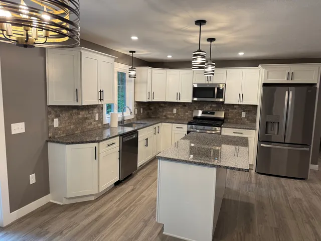 work photo from primepowerandlightingllc.com