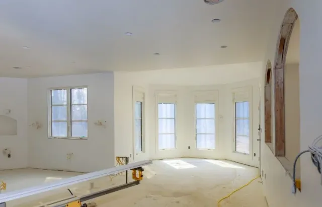 work photo from reyesroofingkings.com