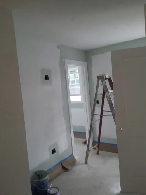 work photo from mhunsypainters.com