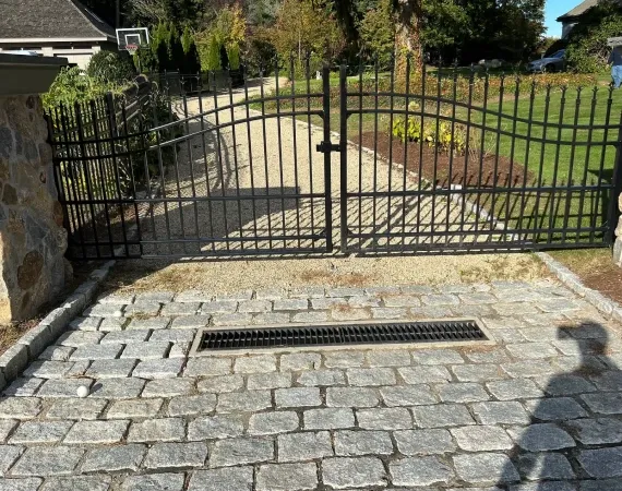 Commercial Automatic Gate Operators slider