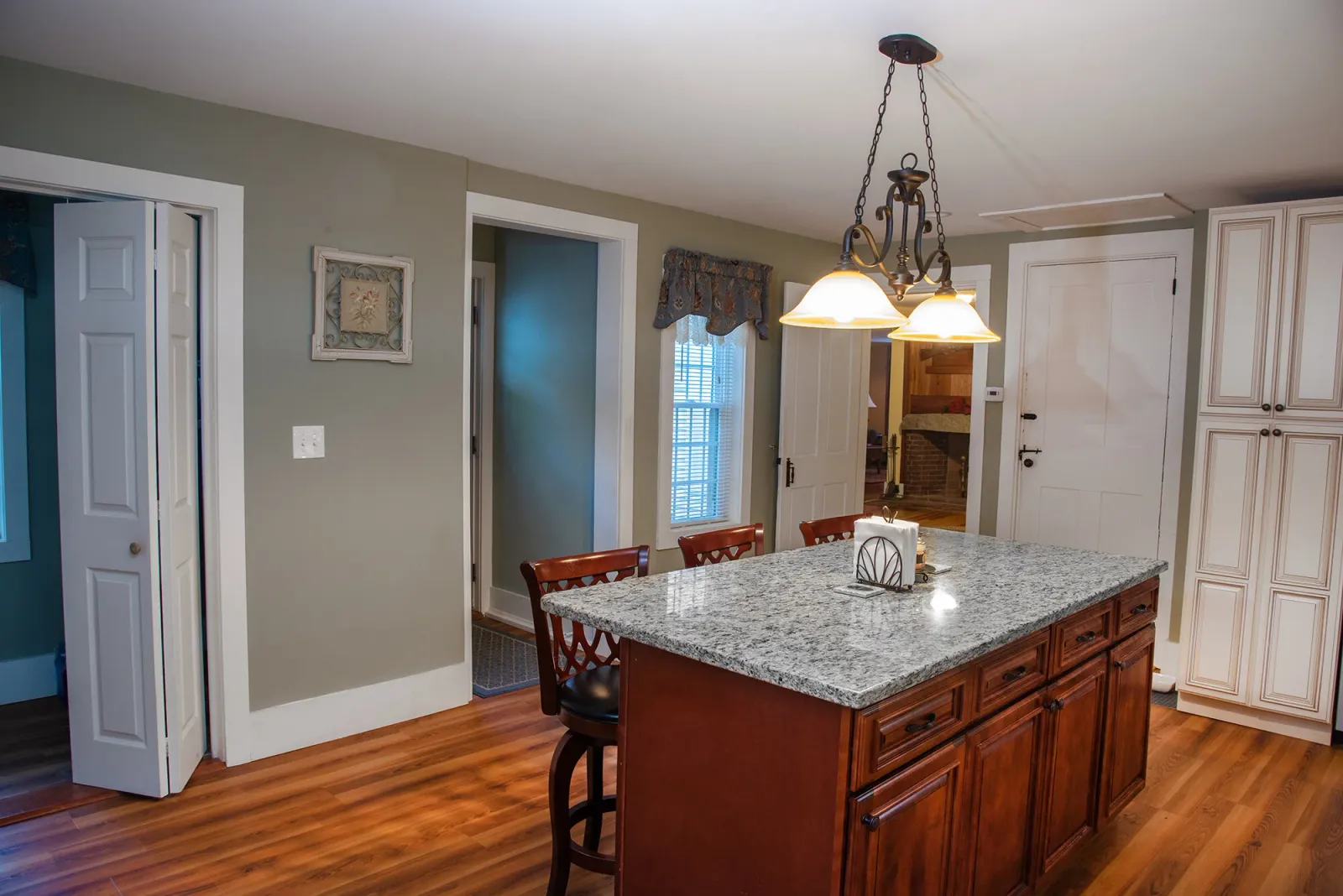Ryan-Woodard-Contracting-Rennovation-2-Bret-Woodard-02.jpg