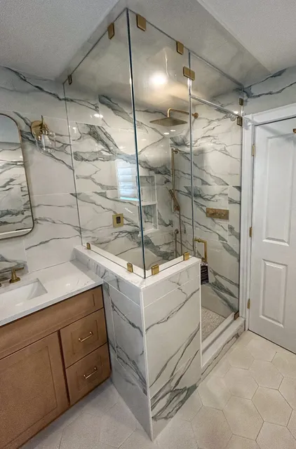 IDEAL Shower Doors