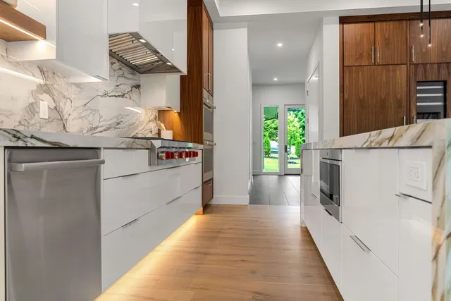 Featured Work - DM Cabinetry