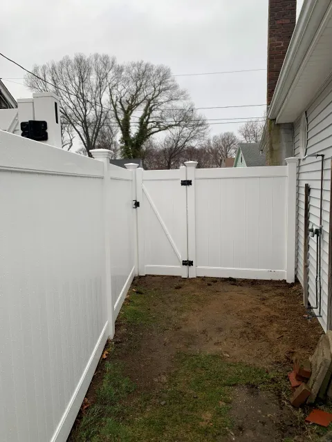 work photo from armstrongfence.com
