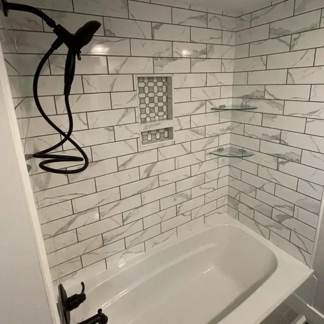 KITCHENS & BATH