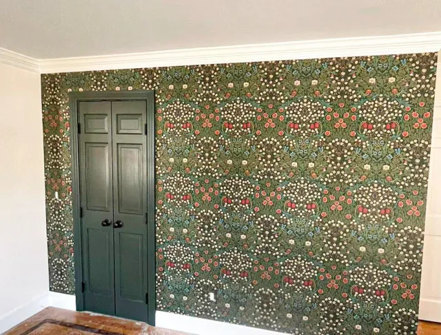 GreenDoor.jpg
